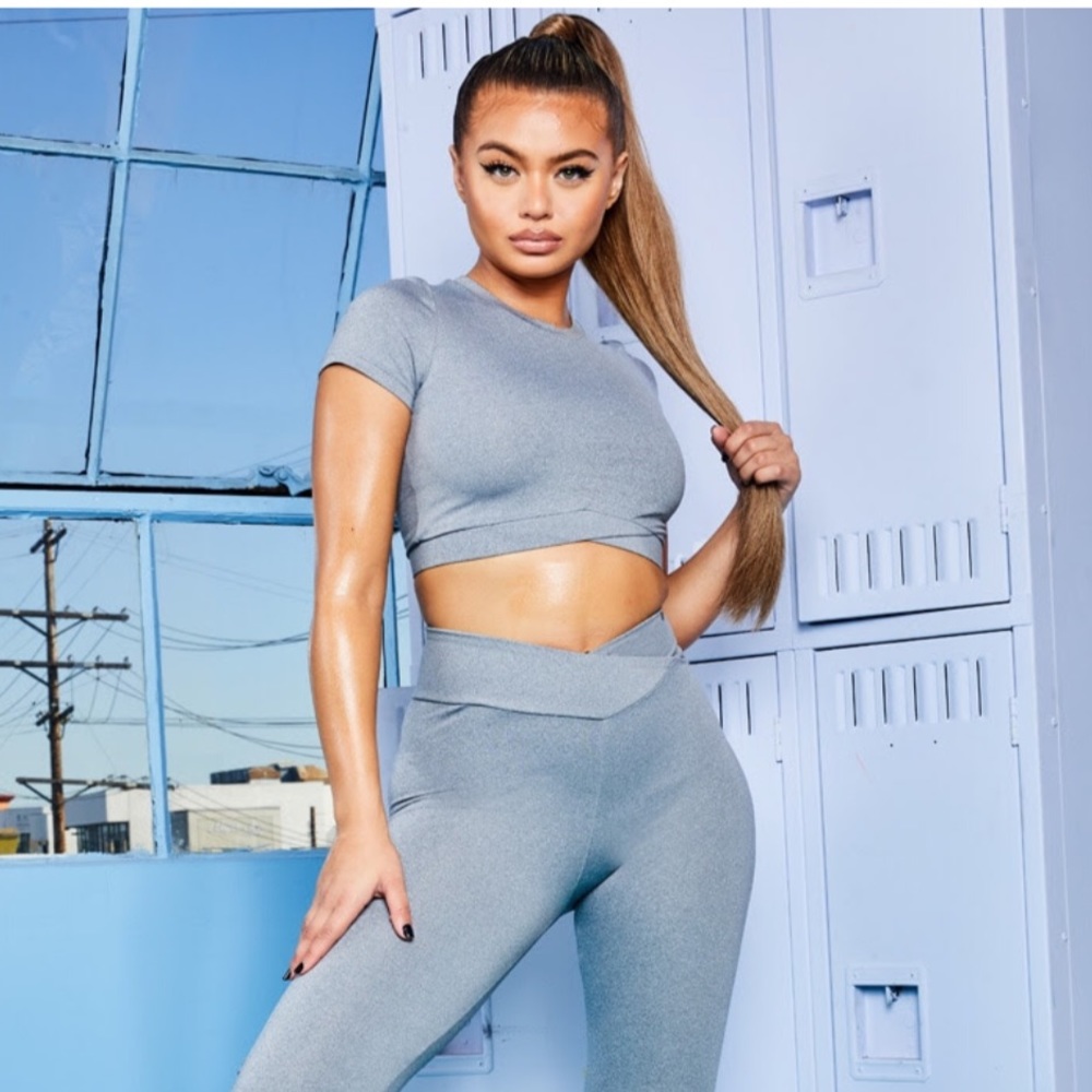 Grey Cross Hem Gym Crop Tee